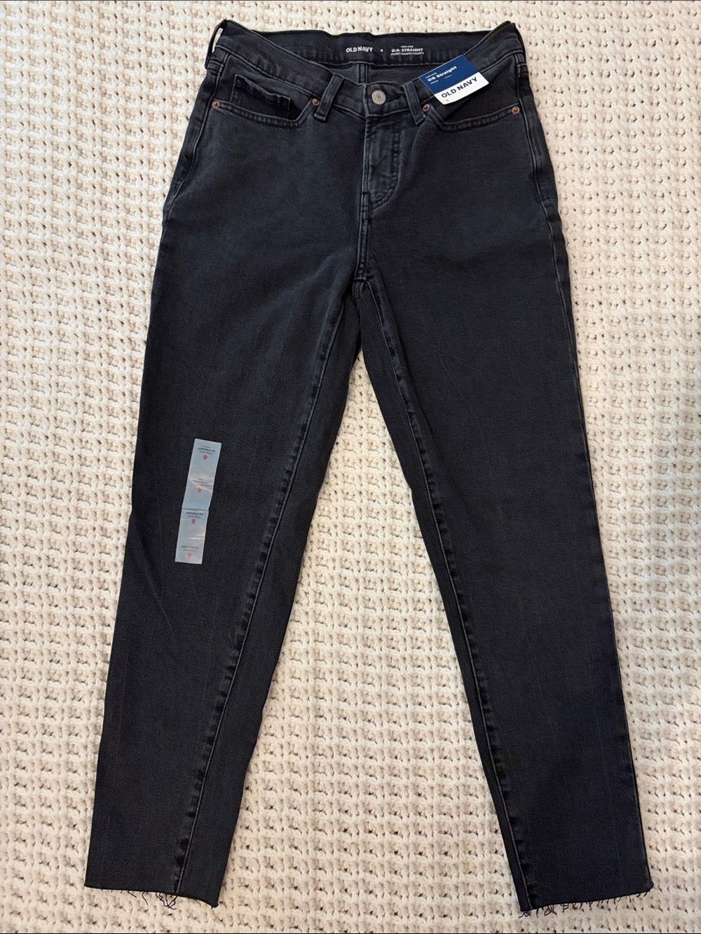Old Navy Women's Black High-Rise Slim Straight Jeans
